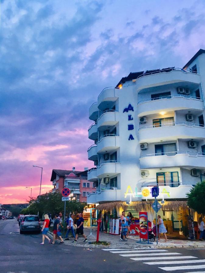 Alba Family Club Hotel Primorsko Buitenkant foto