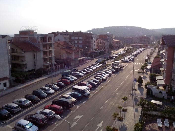 Alba Family Club Hotel Primorsko Buitenkant foto
