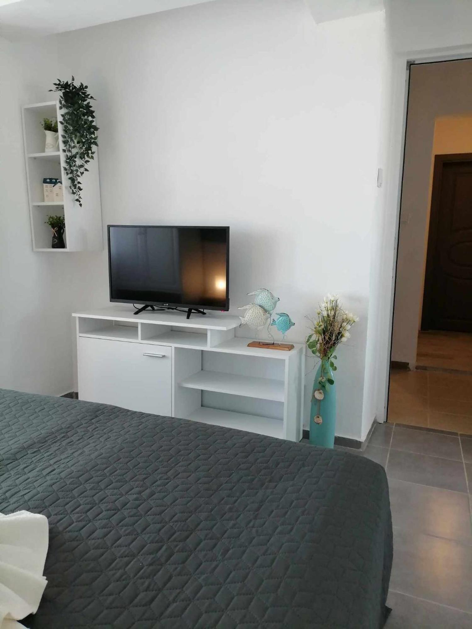 Alba Family Club Hotel Primorsko Buitenkant foto